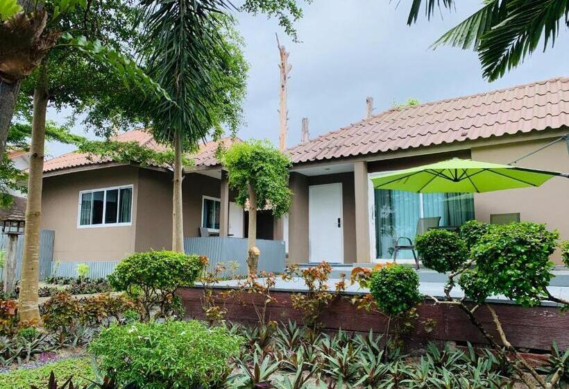 فندق Bella Vista Beach Resort Koh Lipe