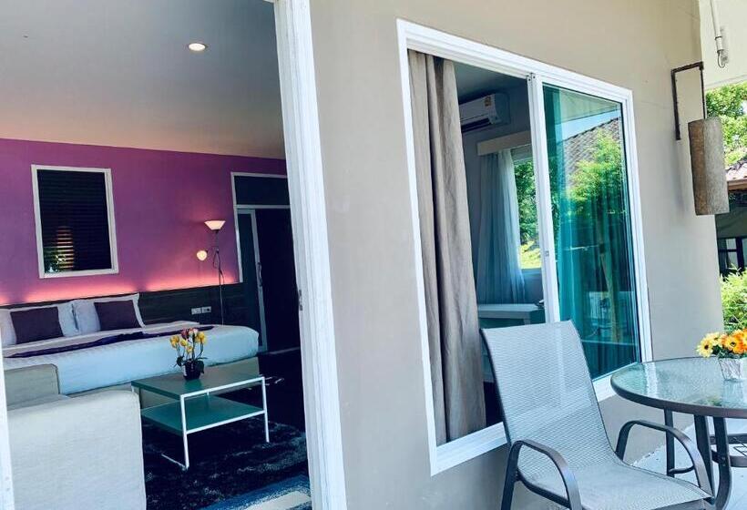 فندق Bella Vista Beach Resort Koh Lipe