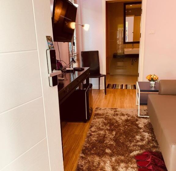 فندق Bella Vista Beach Resort Koh Lipe