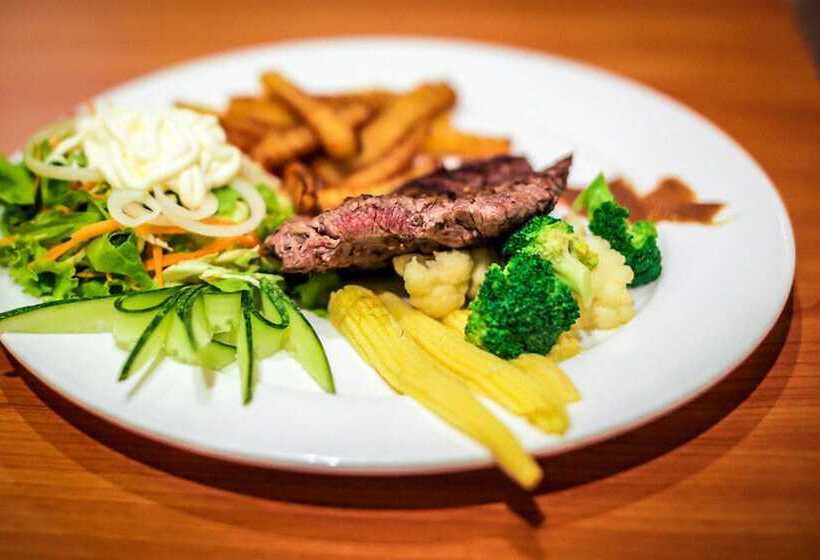 فندق Bella Vista Beach Resort Koh Lipe