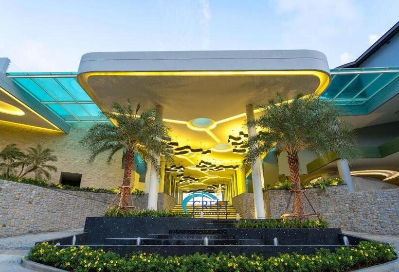 Hotel Crest Resort & Pool Villas   Sha Extra Plus