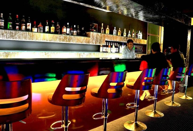 ホテル Eastern Palace