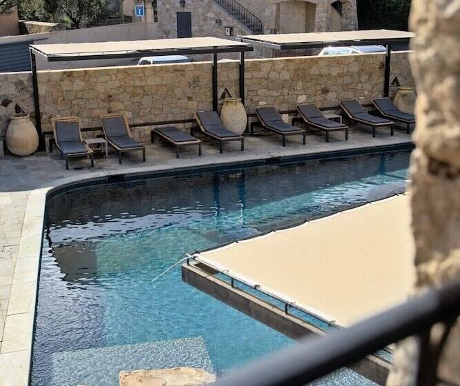 هتل Hôtel Casa Rossa & Spa