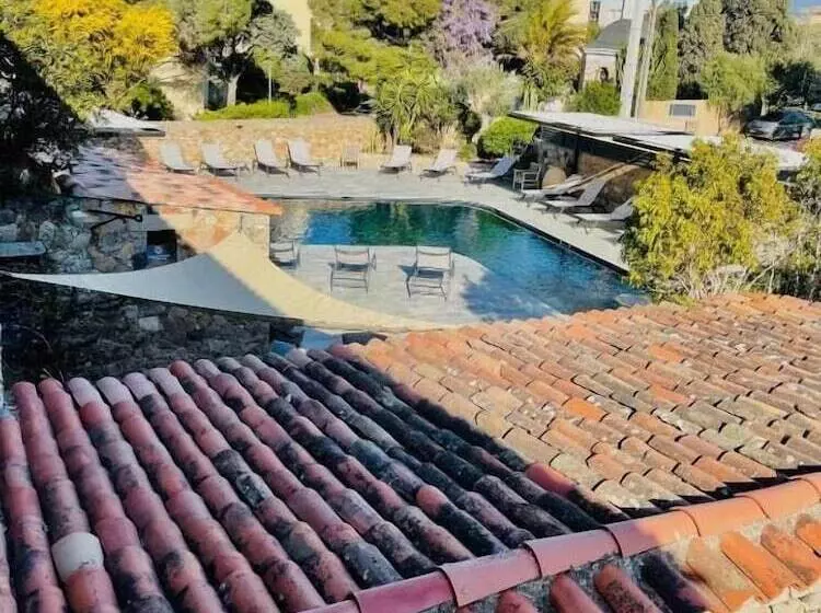 هتل Hôtel Casa Rossa & Spa