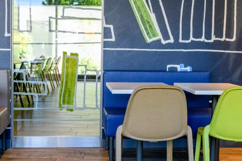 هتل Ibis Budget Zurich City West