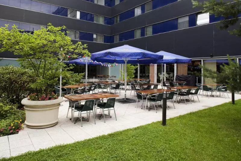 هتل Ibis Budget Zurich City West