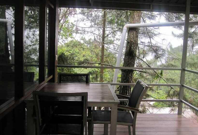 فندق J Residence