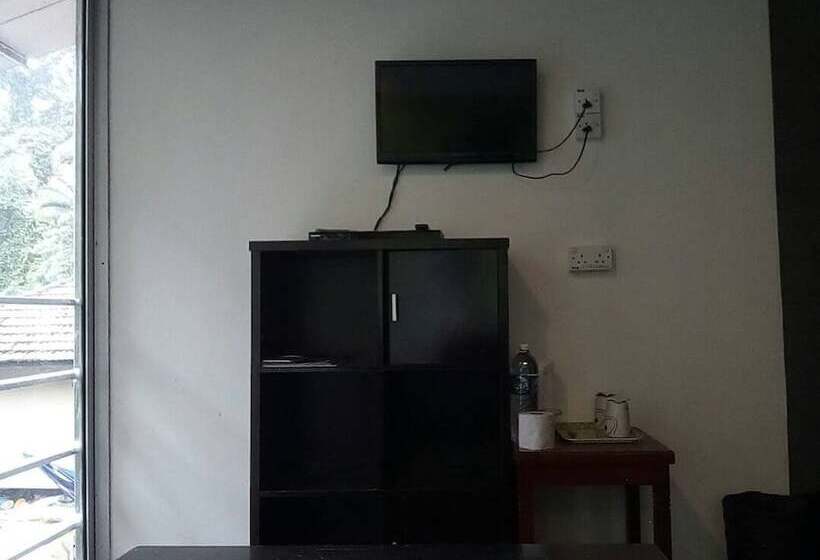 فندق J Residence