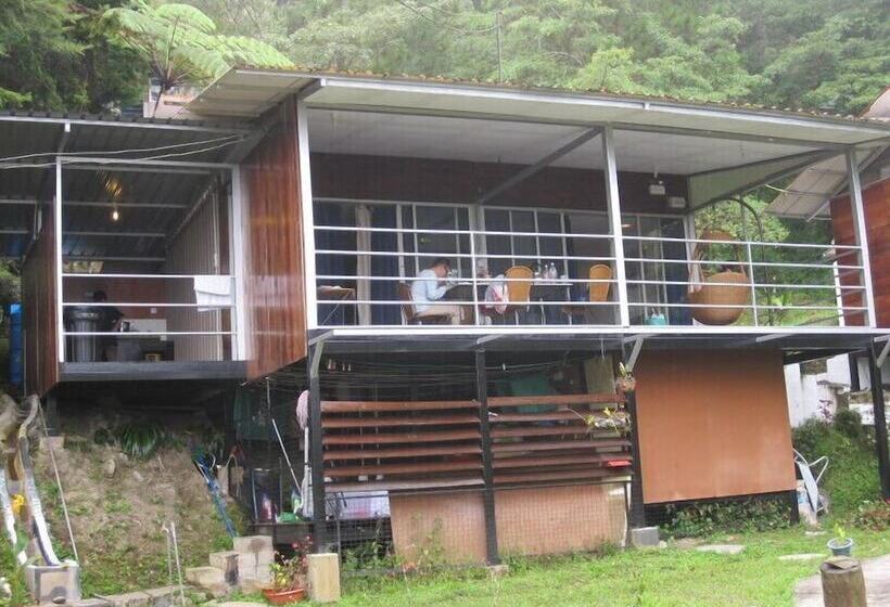 فندق J Residence