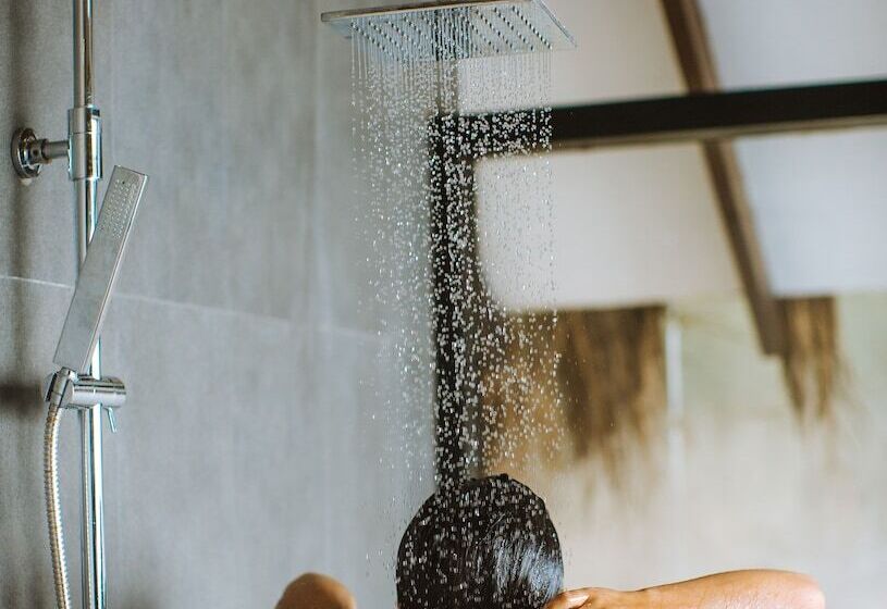 בית מלון כפרי Jetwing Jungle Lodge