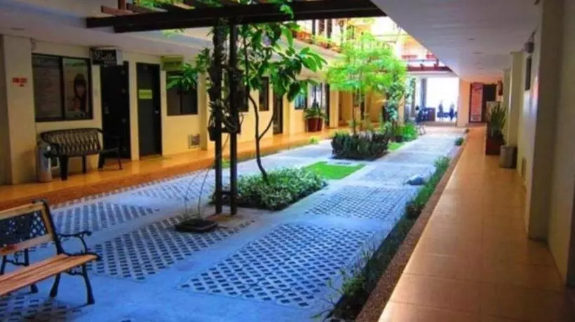 בית מלון כפרי Jp227 Residences