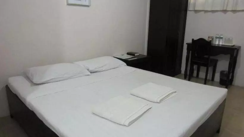 בית מלון כפרי Jp227 Residences