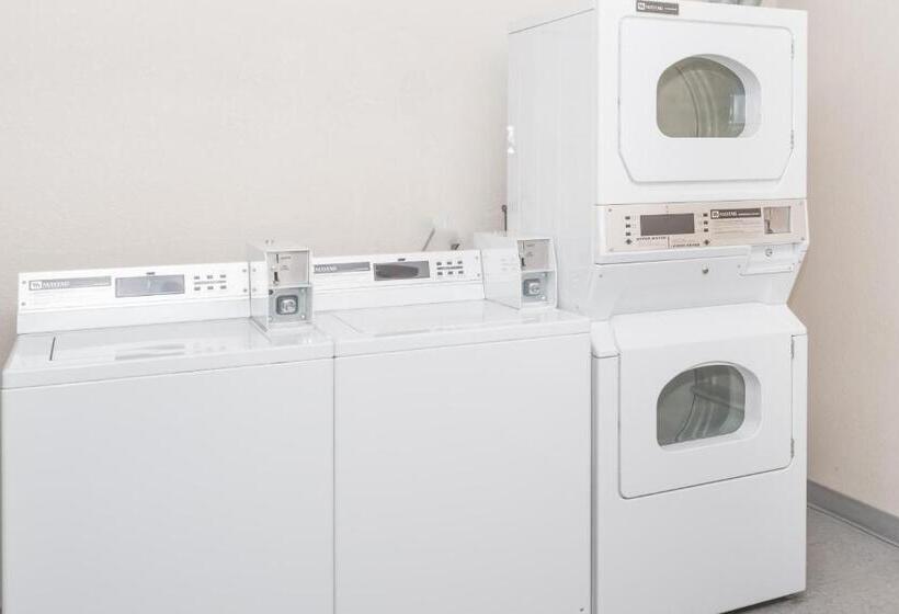 酒店 Silverstone Inn & Suites Spokane Valley