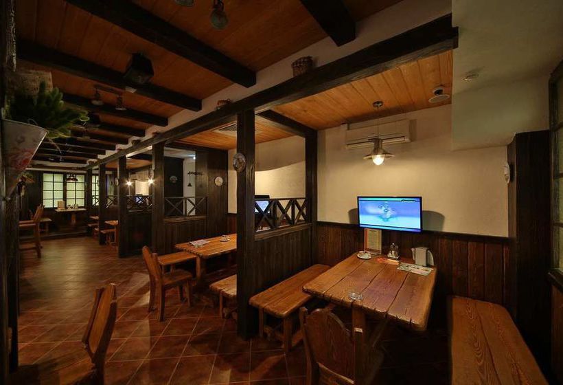 فندق Sovremennik