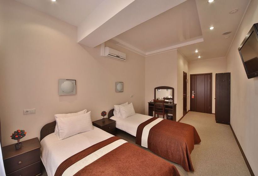 فندق Sovremennik