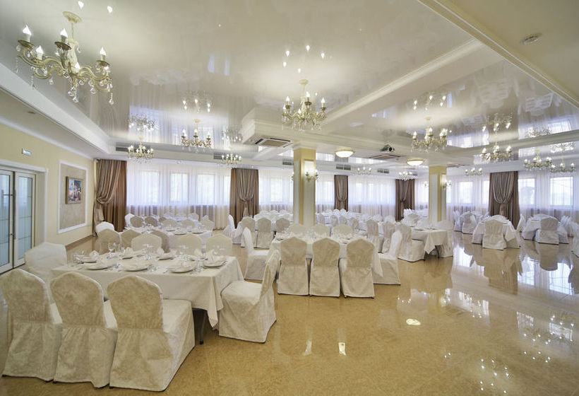 فندق Sovremennik