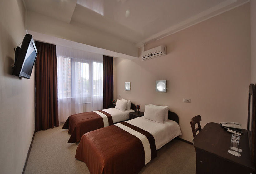 فندق Sovremennik