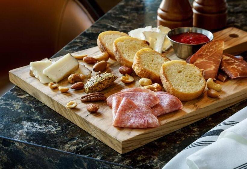 酒店 Springhill Suites Chicago Downtown/river North