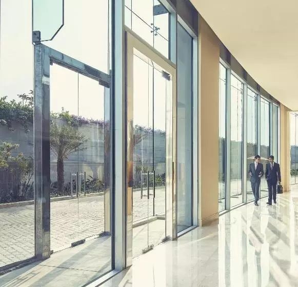 هتل Taj Bangalore