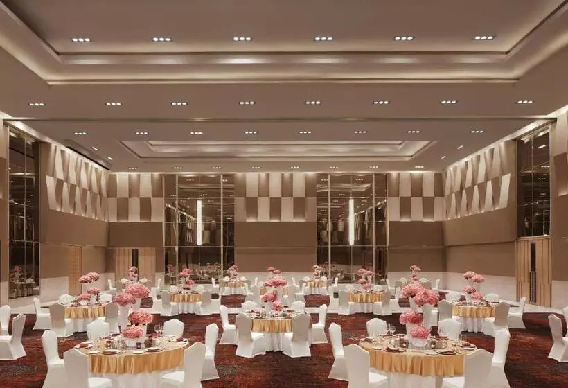 هتل Taj Bangalore