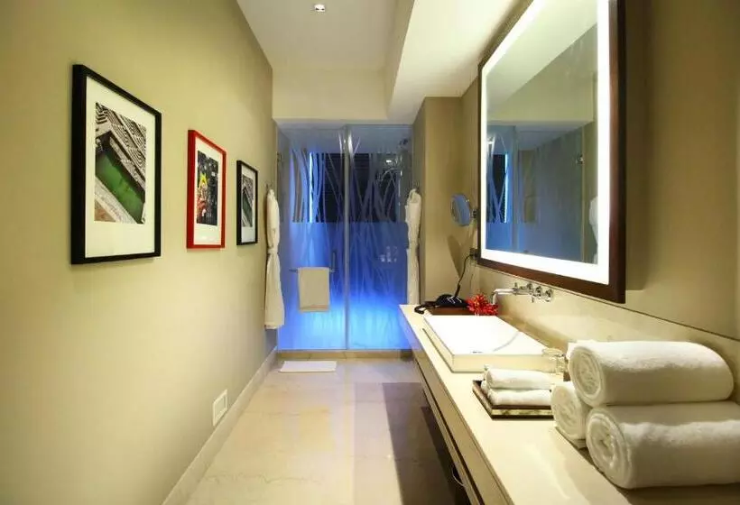 هتل Taj Bangalore