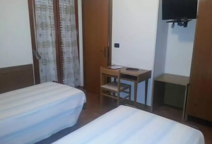 호텔 Villa Delle Fonti