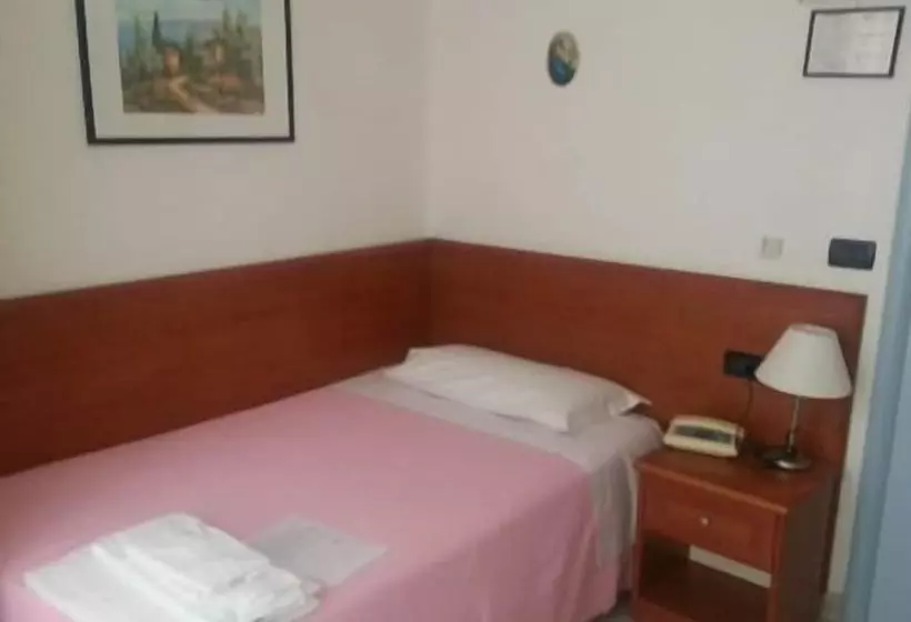 호텔 Villa Delle Fonti