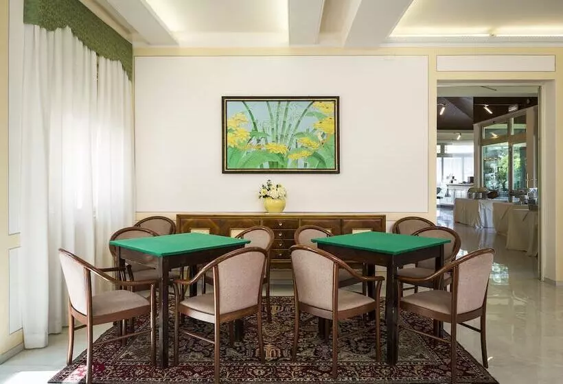 호텔 Villa Delle Fonti