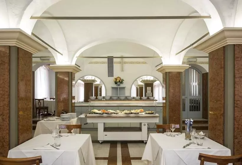 호텔 Villa Delle Fonti