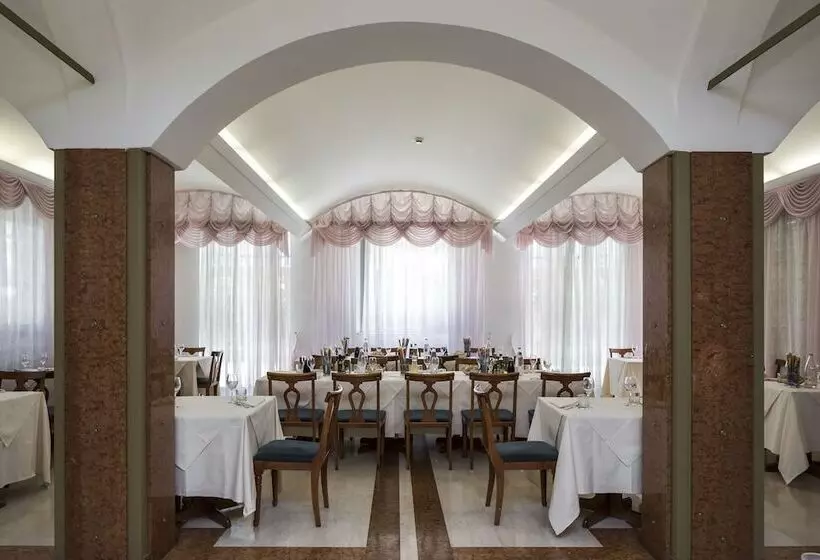 호텔 Villa Delle Fonti