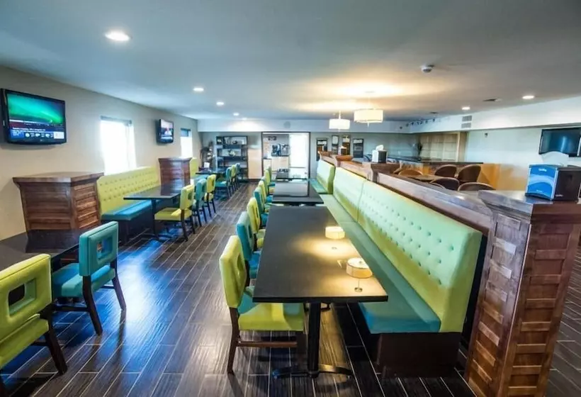 ホテル Western Star All Suites Carnduff