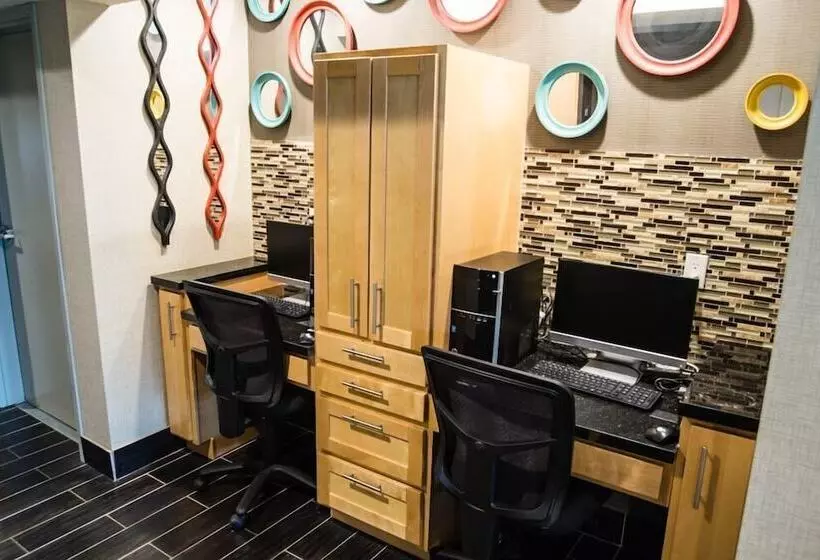 ホテル Western Star All Suites Carnduff