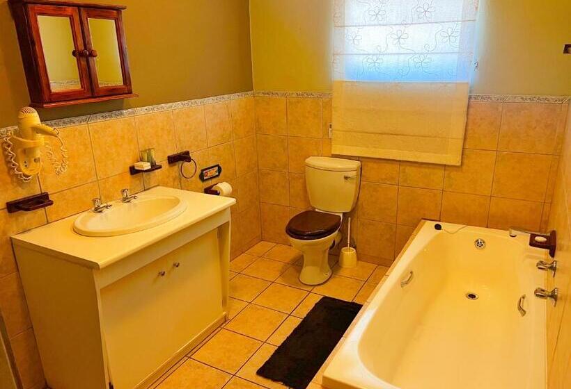 펜션 Protea Ridge Guest Cottages And Conference Centre