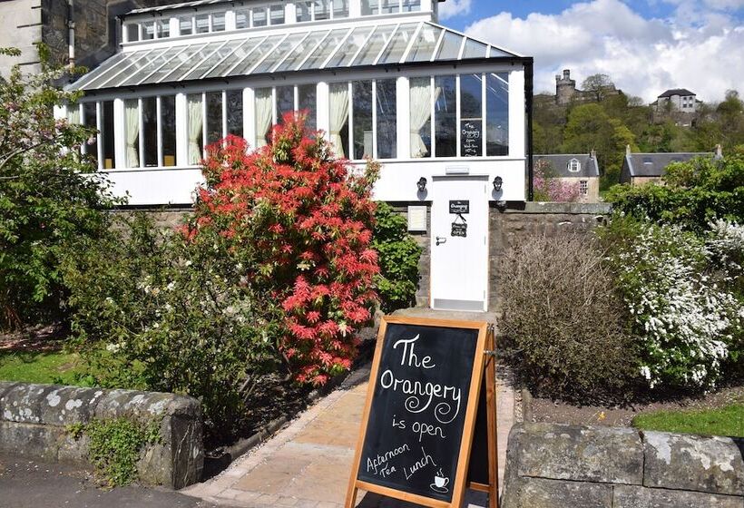 Пансион Victoria Square & The Orangery