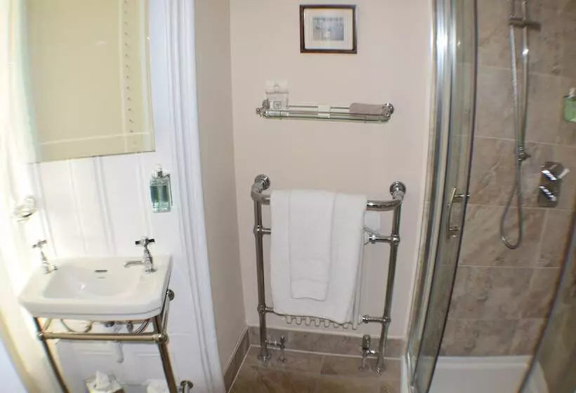 Pensione Victoria Square & The Orangery