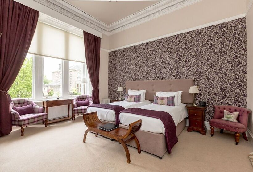 Пансион Victoria Square & The Orangery