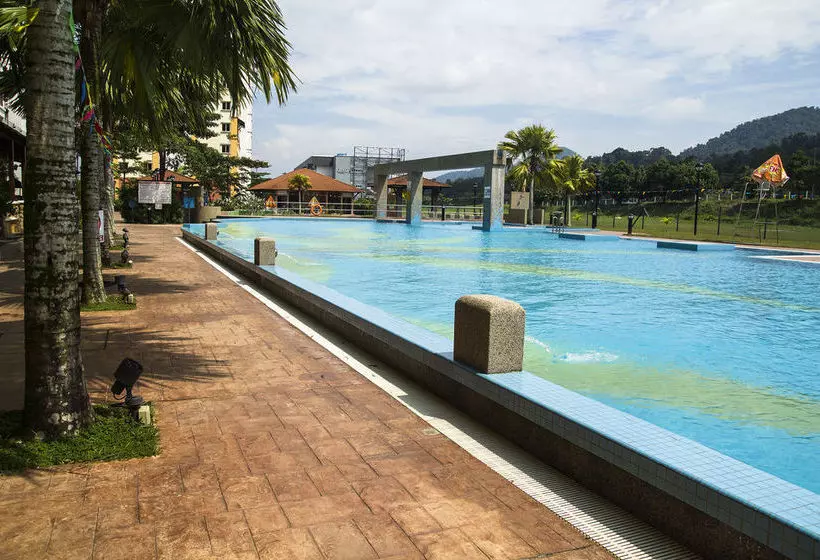 Suria Service Apartment