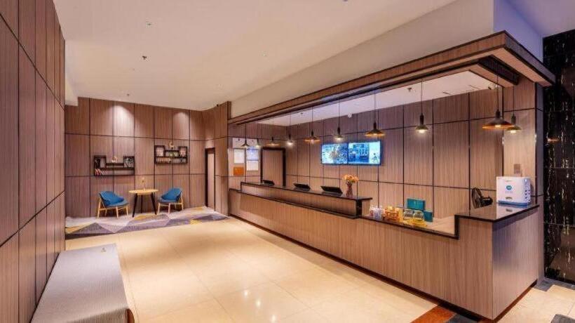 Hanting Hotel Guangzhou North Railway Station