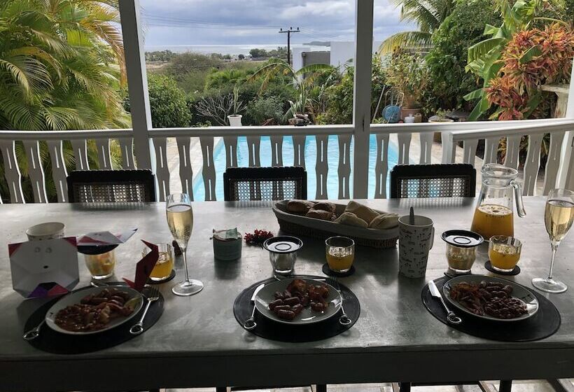 تختخواب و صبحانه Bellevue Tamarin