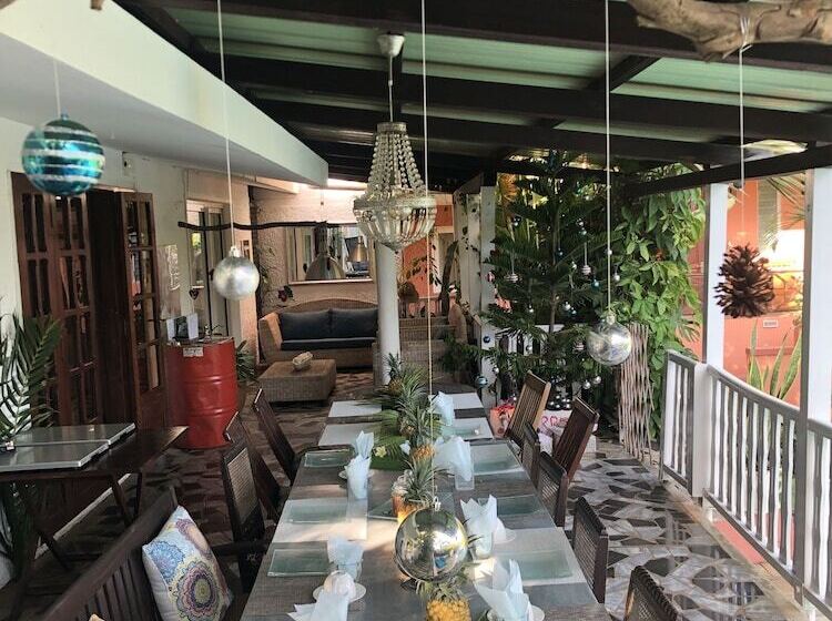 تختخواب و صبحانه Bellevue Tamarin