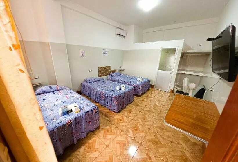 مسافرخانه Libelula