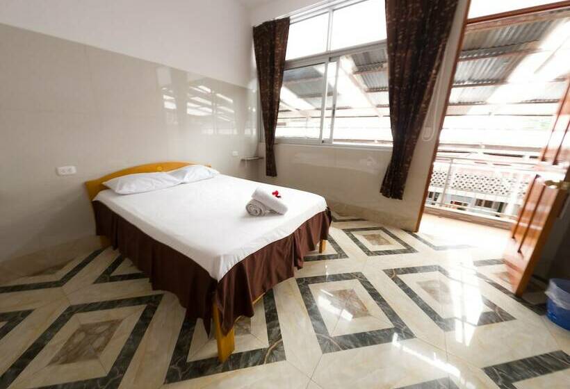 مسافرخانه Libelula