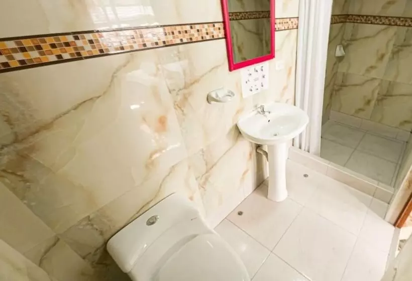 مسافرخانه Libelula