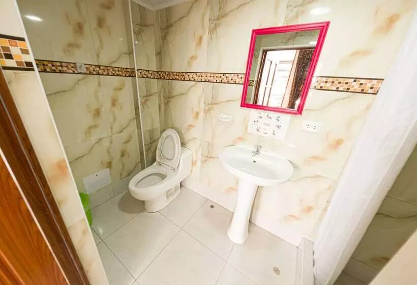 مسافرخانه Libelula