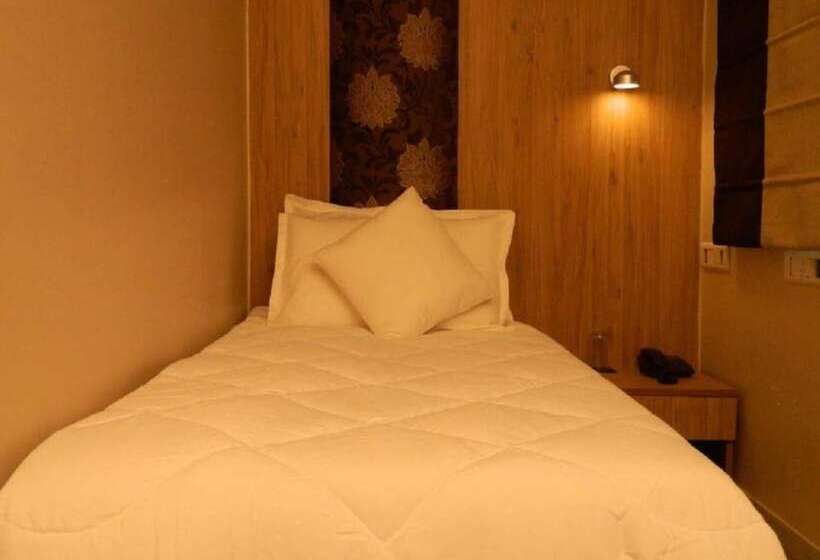 The Kei Inn & Suites Hotel Near Salt Lake