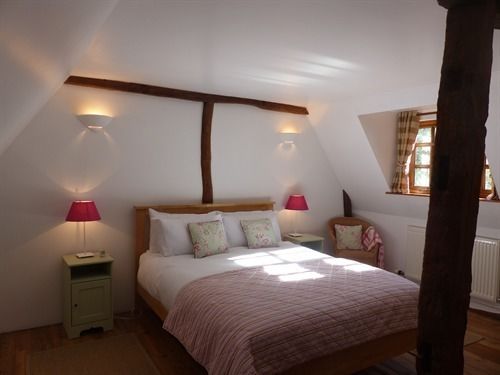 مبيت وإفطار The Old Pear Tree