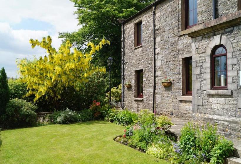 住宿加早餐  Tranna Hill