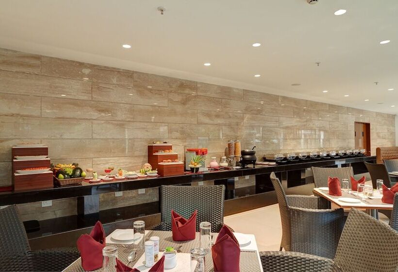 Seashell Suites And Villas