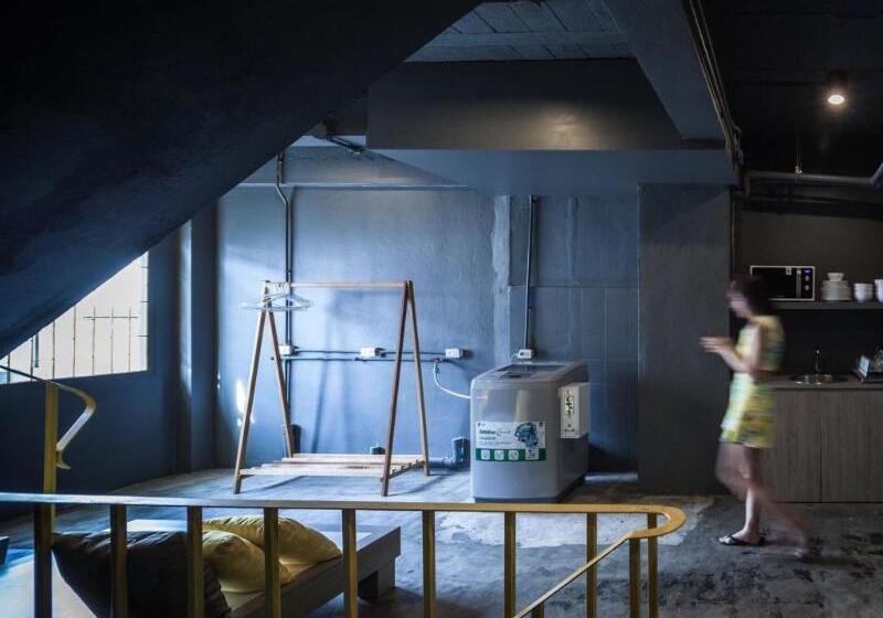 هاستل Fulfill Phuket Sha