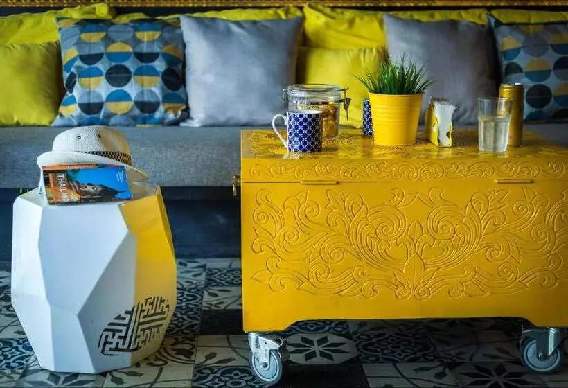 Hostel Fulfill Phuket Sha